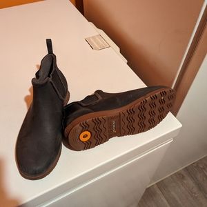 Bogs ankle boots